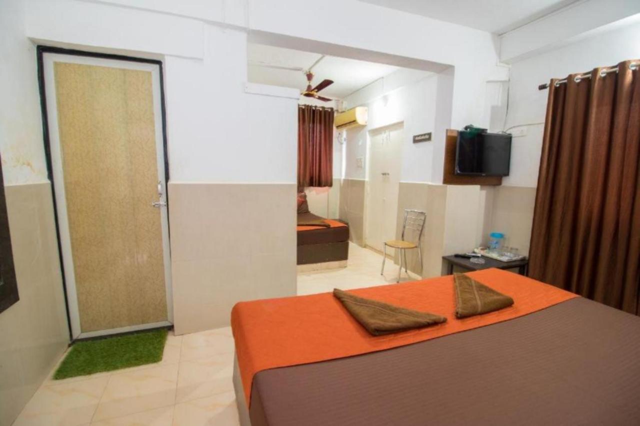 Grg Traveller Hotell Panaji Exteriör bild