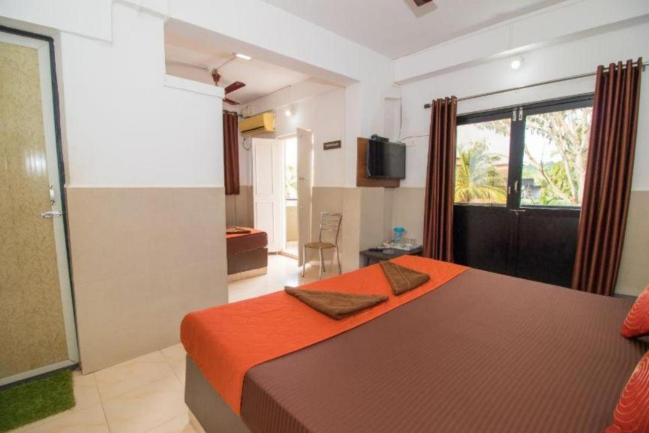 Grg Traveller Hotell Panaji Exteriör bild
