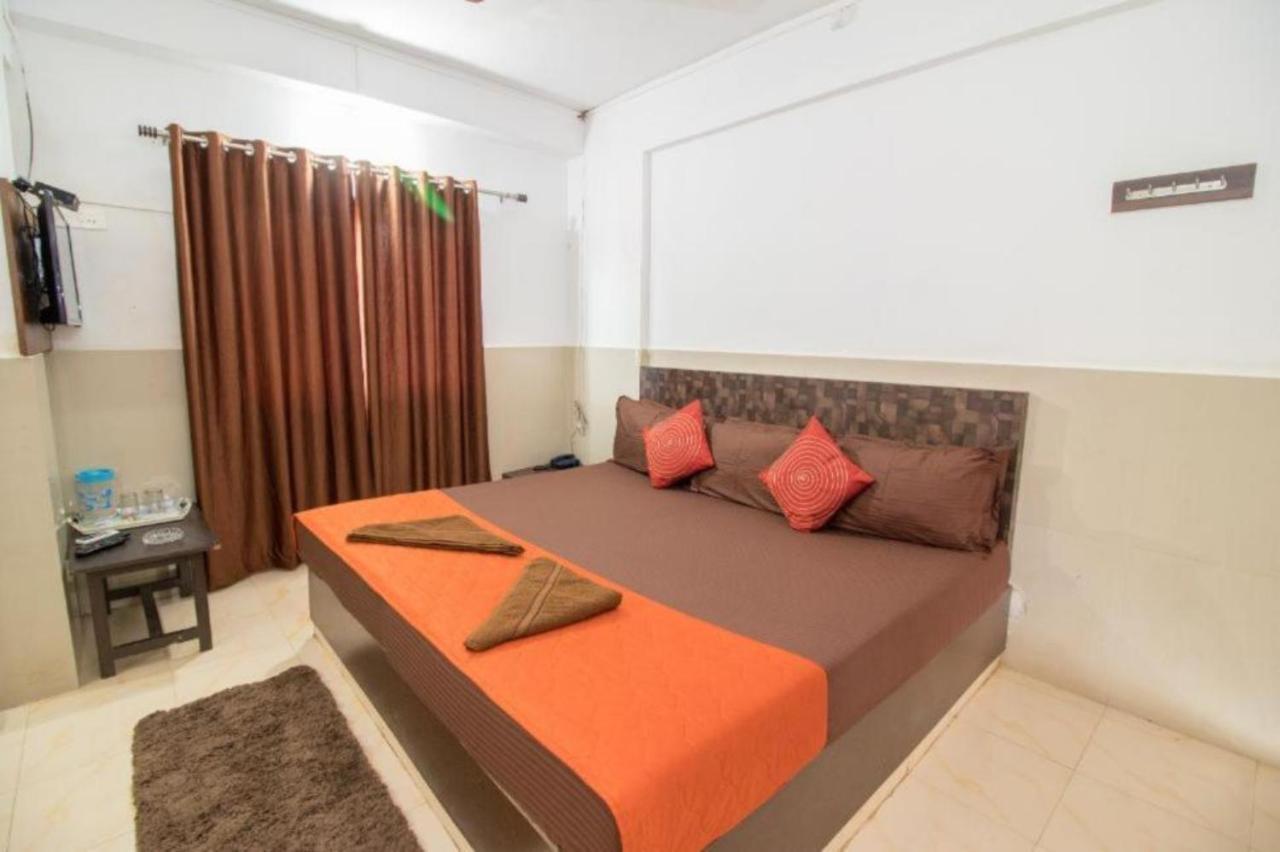Grg Traveller Hotell Panaji Exteriör bild