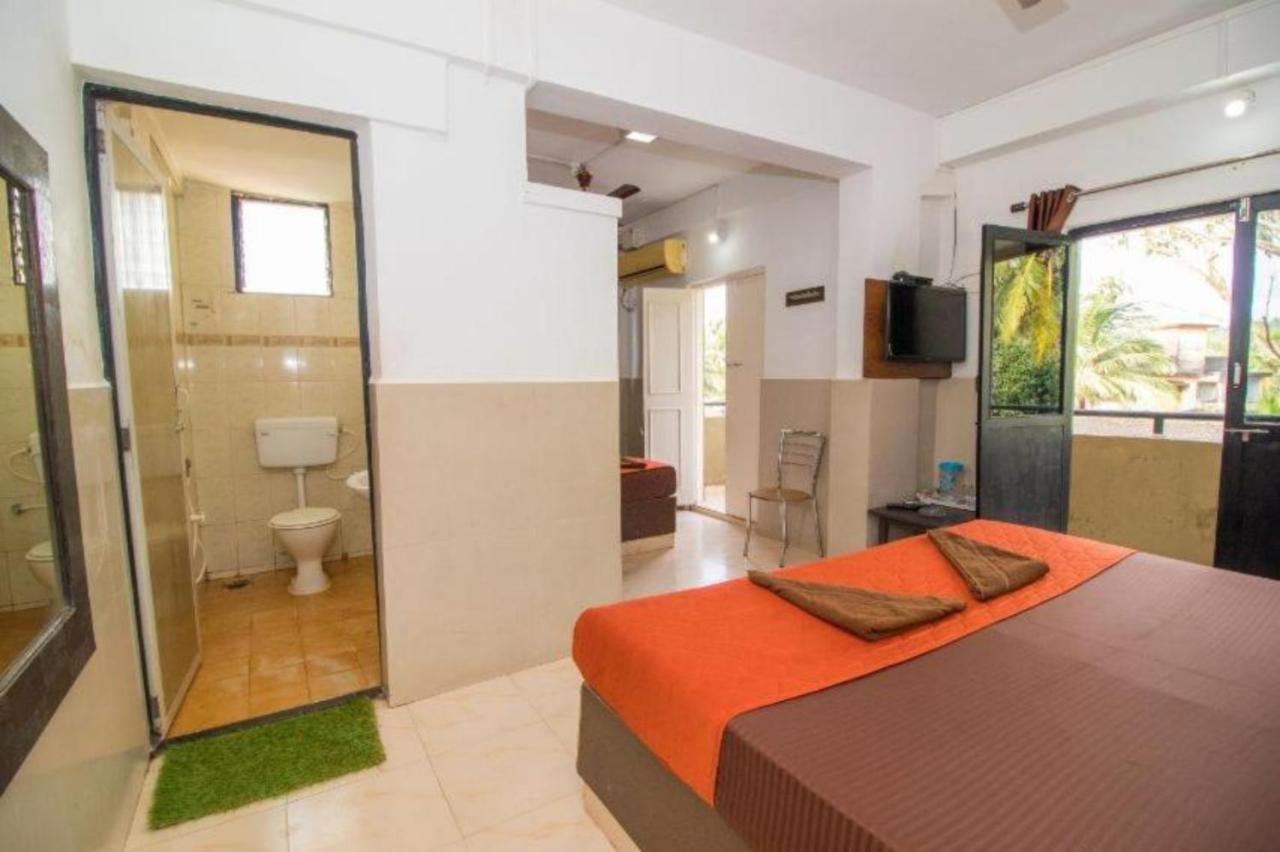 Grg Traveller Hotell Panaji Exteriör bild