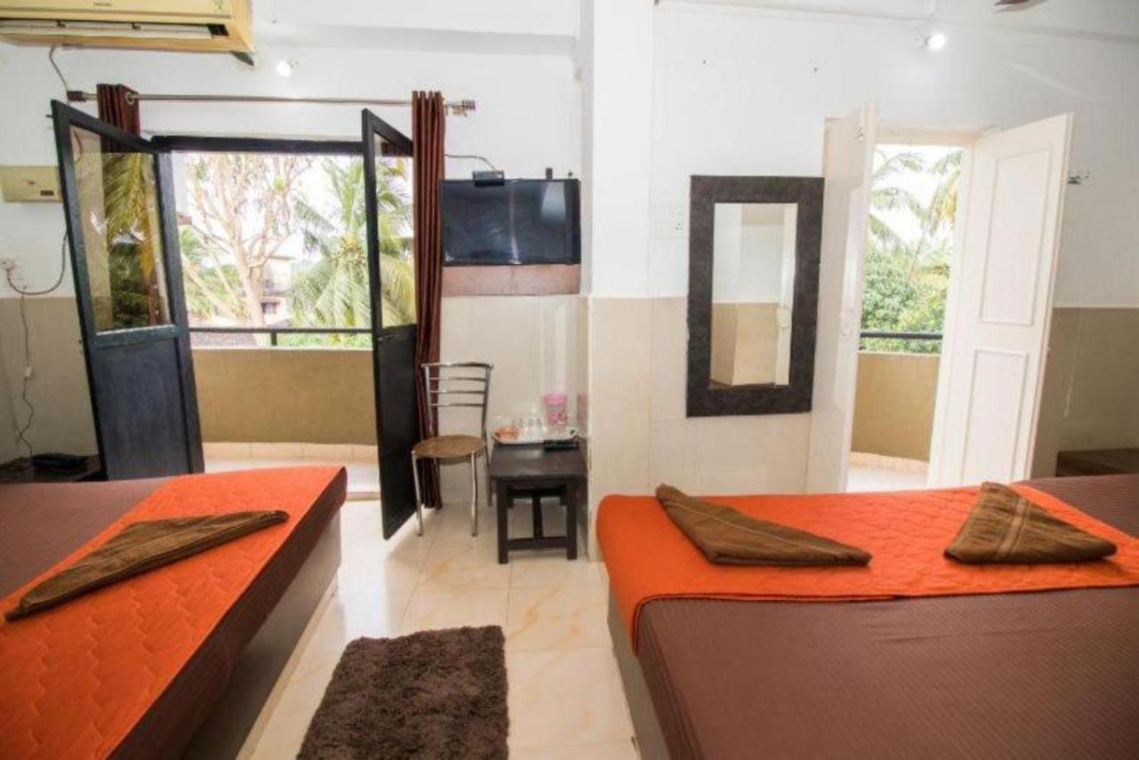 Grg Traveller Hotell Panaji Exteriör bild